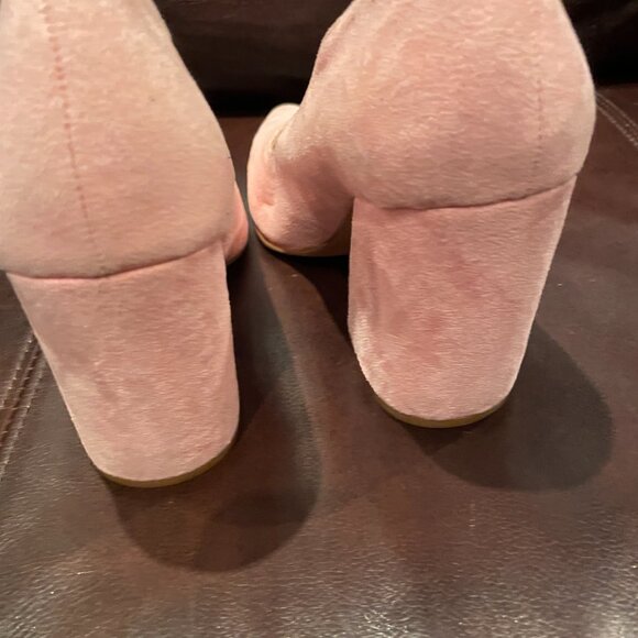 Audry Block Heel Pump Abound, size 7 - Picture 3 of 7